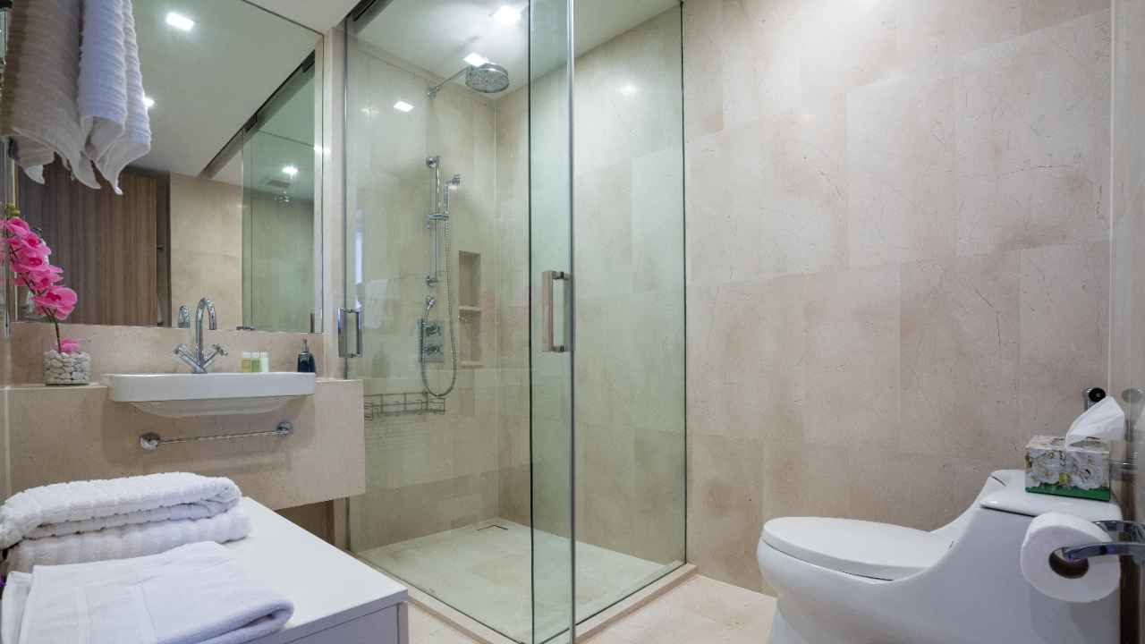 Jasa Sekat Kaca Kamar Mandi Aluminium Modern Minimalis
