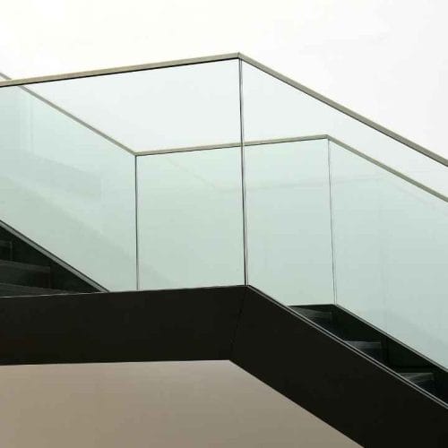 Jasa Railing Tangga Kaca Tempered Minimalis