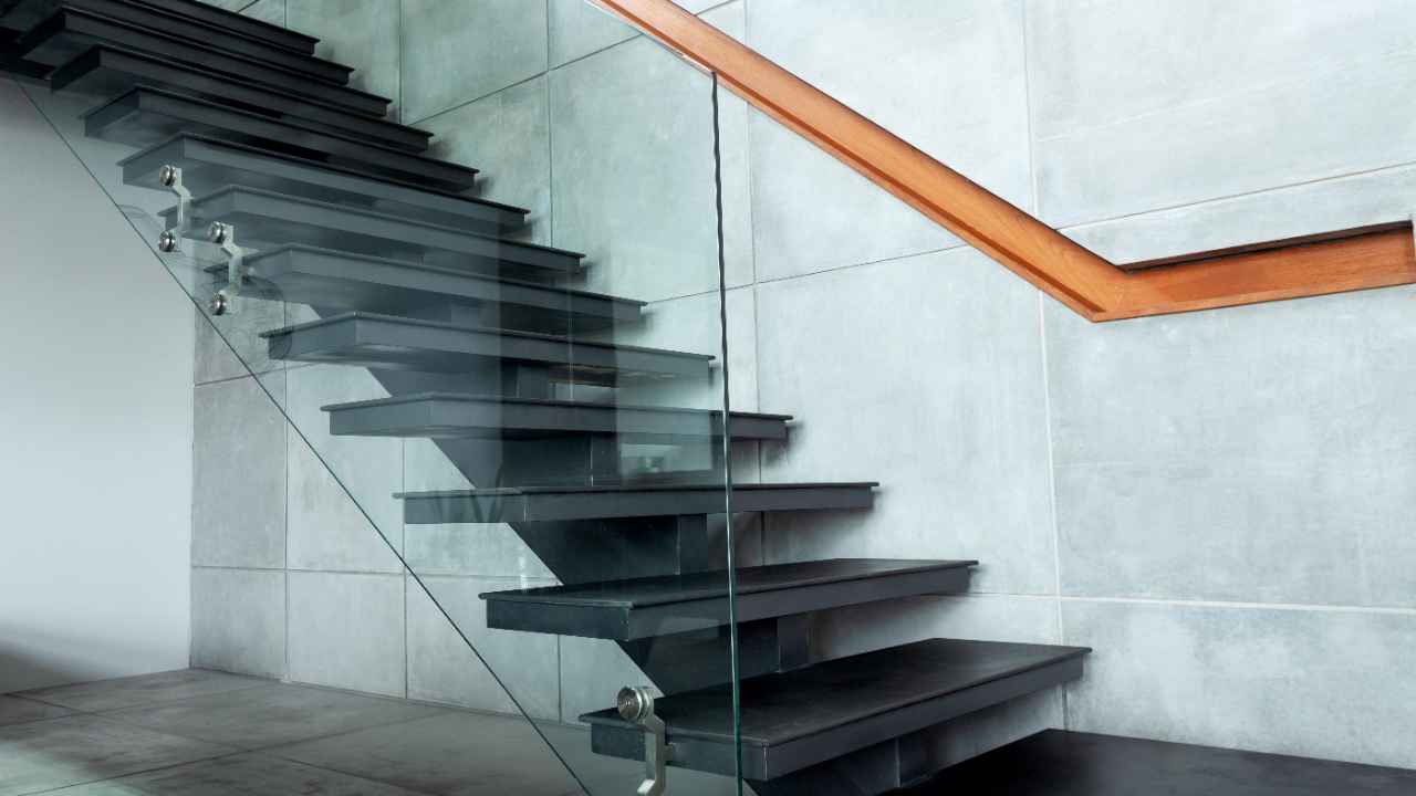 Jasa Railing Tangga Kaca Tempered Minimalis