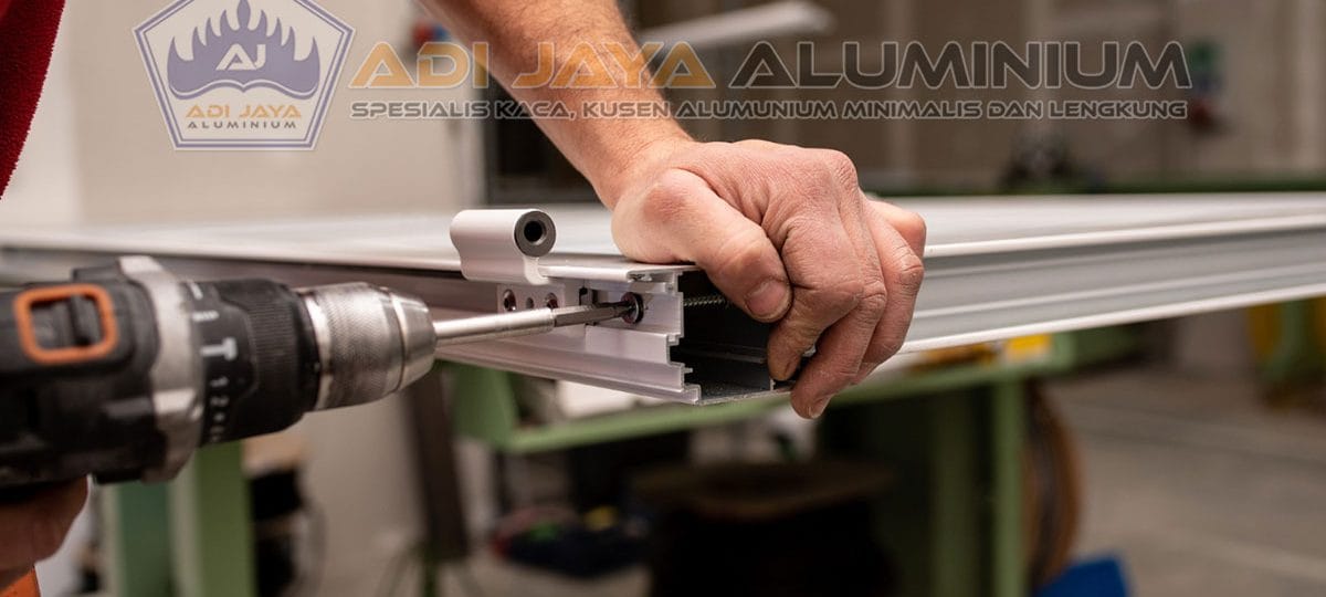 Harga Jasa Pasang Kusen Aluminium per Meter