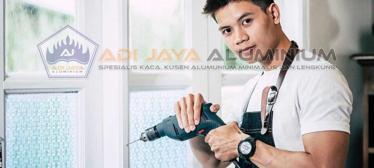Jasa Bongkar Pasang Kusen Aluminium