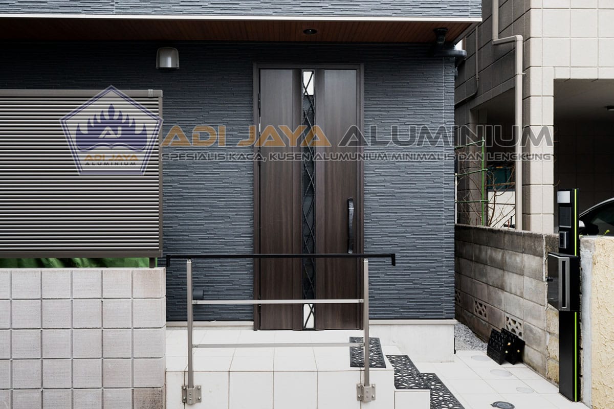 Jasa Pembuatan Pintu Aluminium