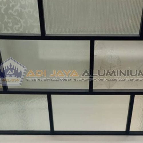 Kaca Patri Polos: Jenis, Ketebalan, dan Harga Terbaru per Meter