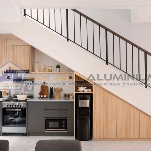 Kitchen Set Bawah Tangga Aluminium, Gaya Modern Rumah Urban