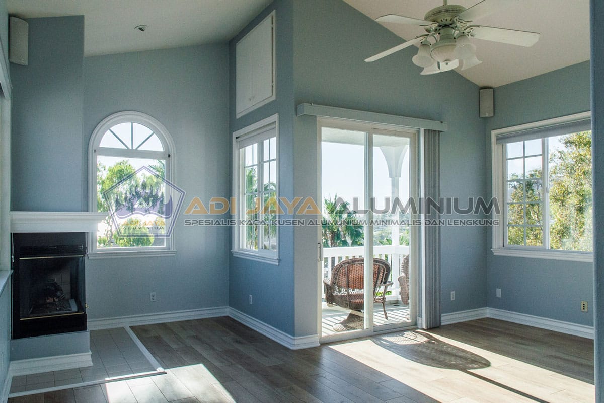 Model Rumah Kusen Aluminium