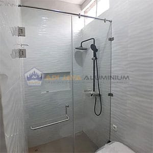 Partisi Kaca Tempered Kamar Mandi