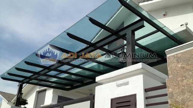 Pasang kanopi kaca custom tempered glass 10mm non frame Jakarta Pasang kanopi kaca custom tempered glass 10mm non frame Jakarta