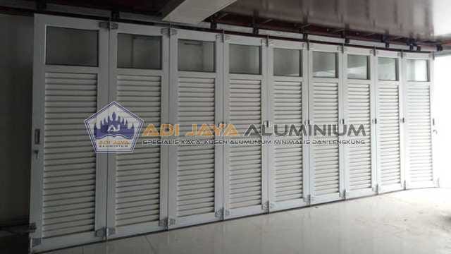 Spesialis pintu garasi aluminium
